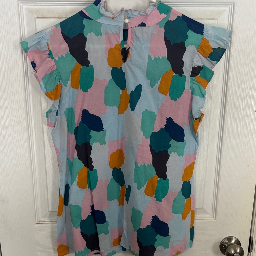 Multicolor Abstract Ruffle Sleeve Top size Large - Picture 8 of 10
